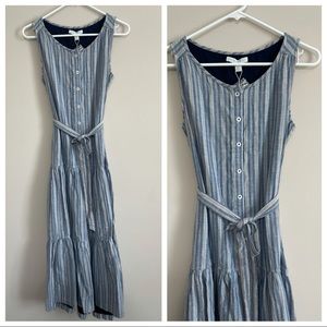 NWT Cheisea&Violet strip belted maxi dress XS